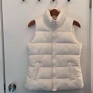 Old Navy White Puffer Vest